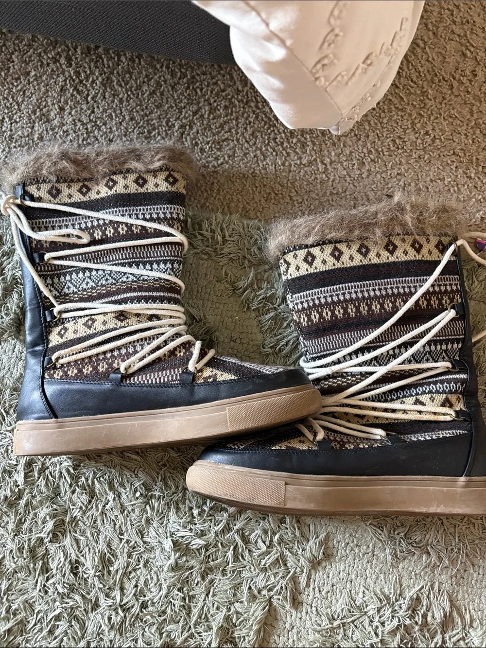 JustFab Brown Patterned Faux-Fur Trim Lace-Up Winter Boots